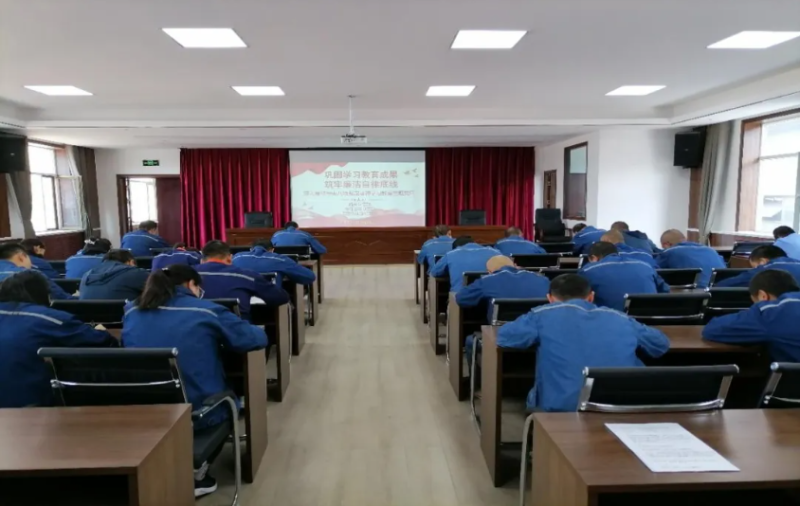 物產(chǎn)配送公司黨委開展深入貫徹中央八項(xiàng)規(guī)定精神學(xué)習(xí)教育應(yīng)知應(yīng)會答題主題黨日活動