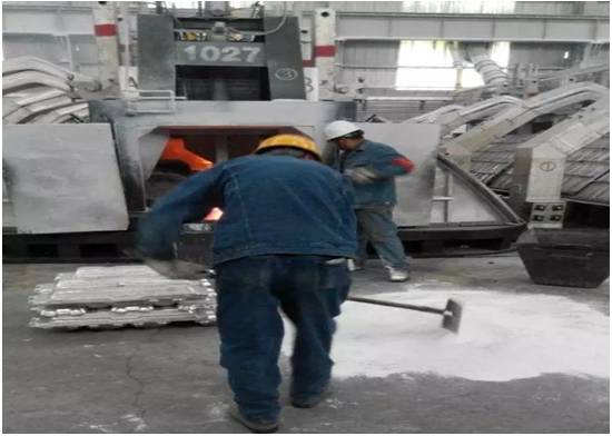 加強法治觀念、保障安全生產(chǎn)  嚴(yán)抓細管助推電解鋁安全生產(chǎn)新局面