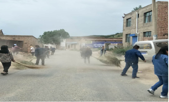 以&ldquo;慶七一&rdquo;為載體，物產(chǎn)工投公司黨委將&ldquo;黨的建設(shè)重點強(qiáng)化年&rdquo;活動向基層延伸